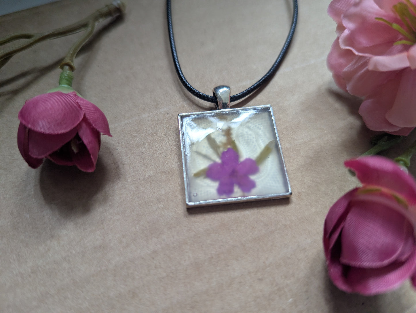 Purple Bloom - Dried Flower Necklace